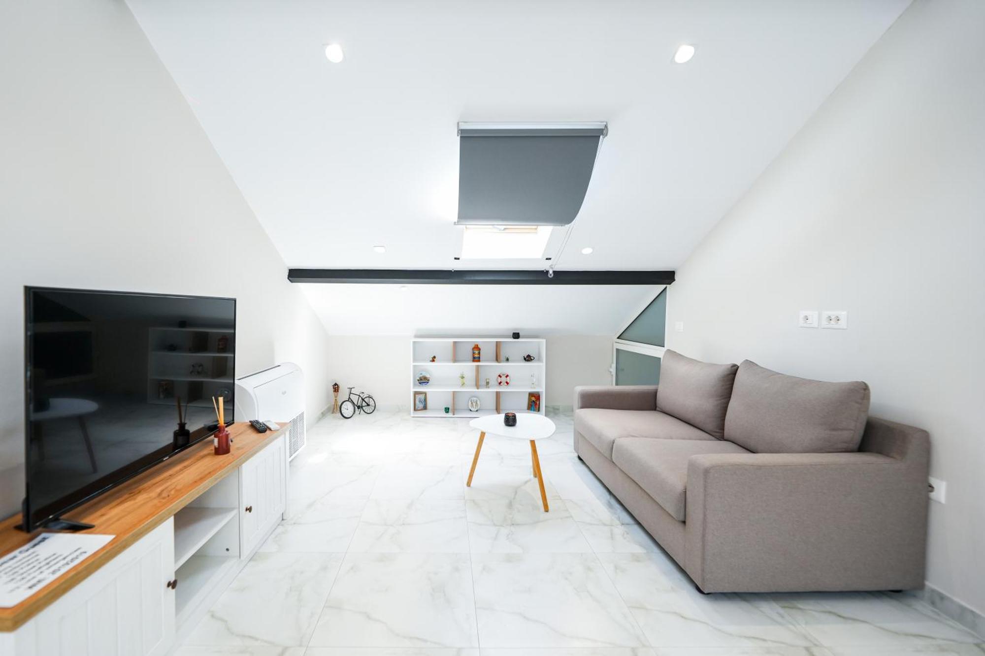 City Center Hideout - Studio Apartment تيرانا المظهر الخارجي الصورة